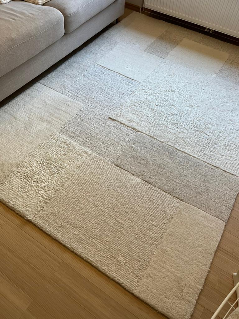 Ecru wollen tapijt 230 bij 160 cm, Huis en Inrichting, Stoffering | Tapijten en Vloerkleden, Ophalen, Zo goed als nieuw, Wit