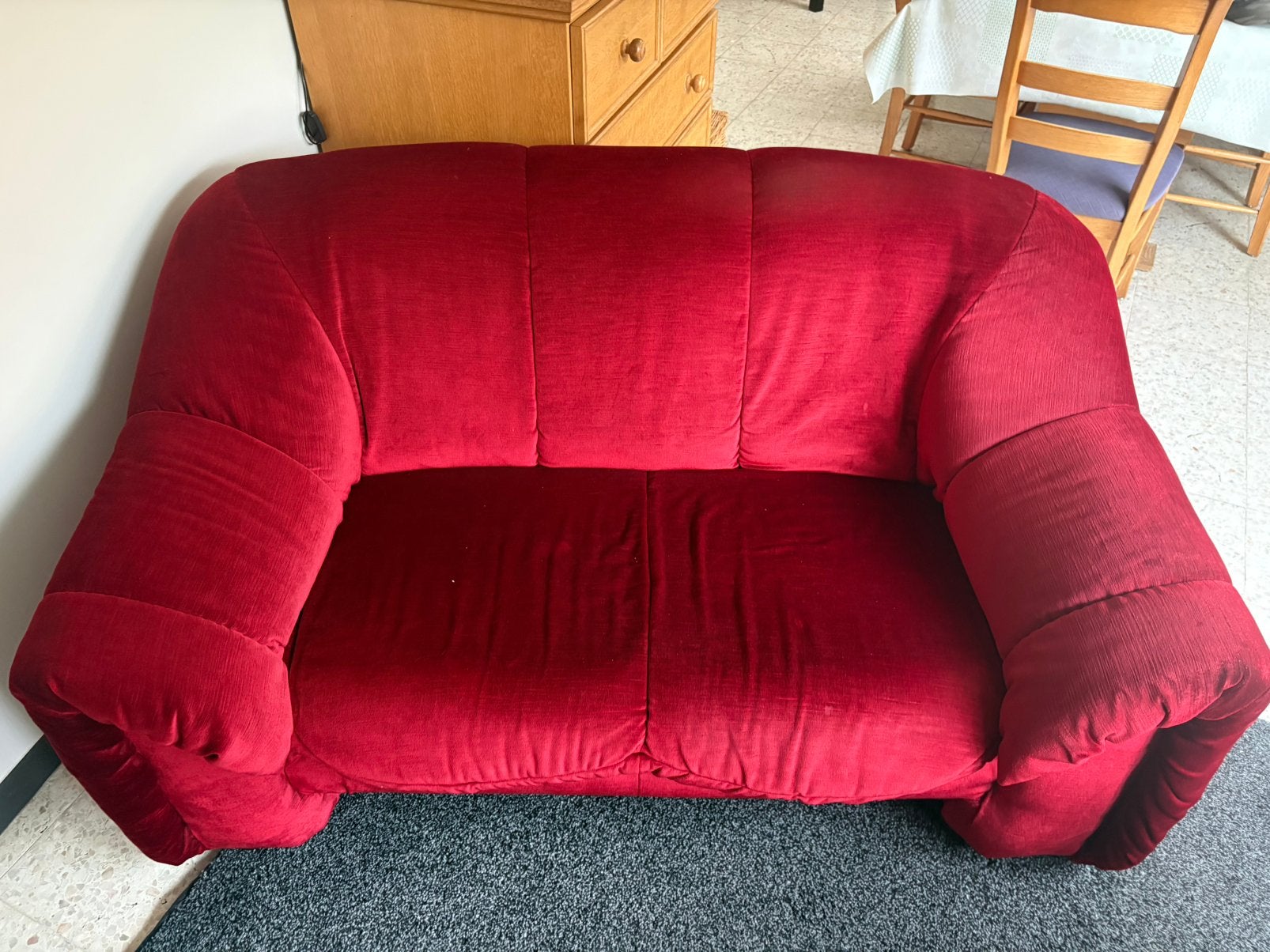 Zetel, Huis en Inrichting, Ophalen, Rode velours stof, Gebruikt, 150 tot 200 cm