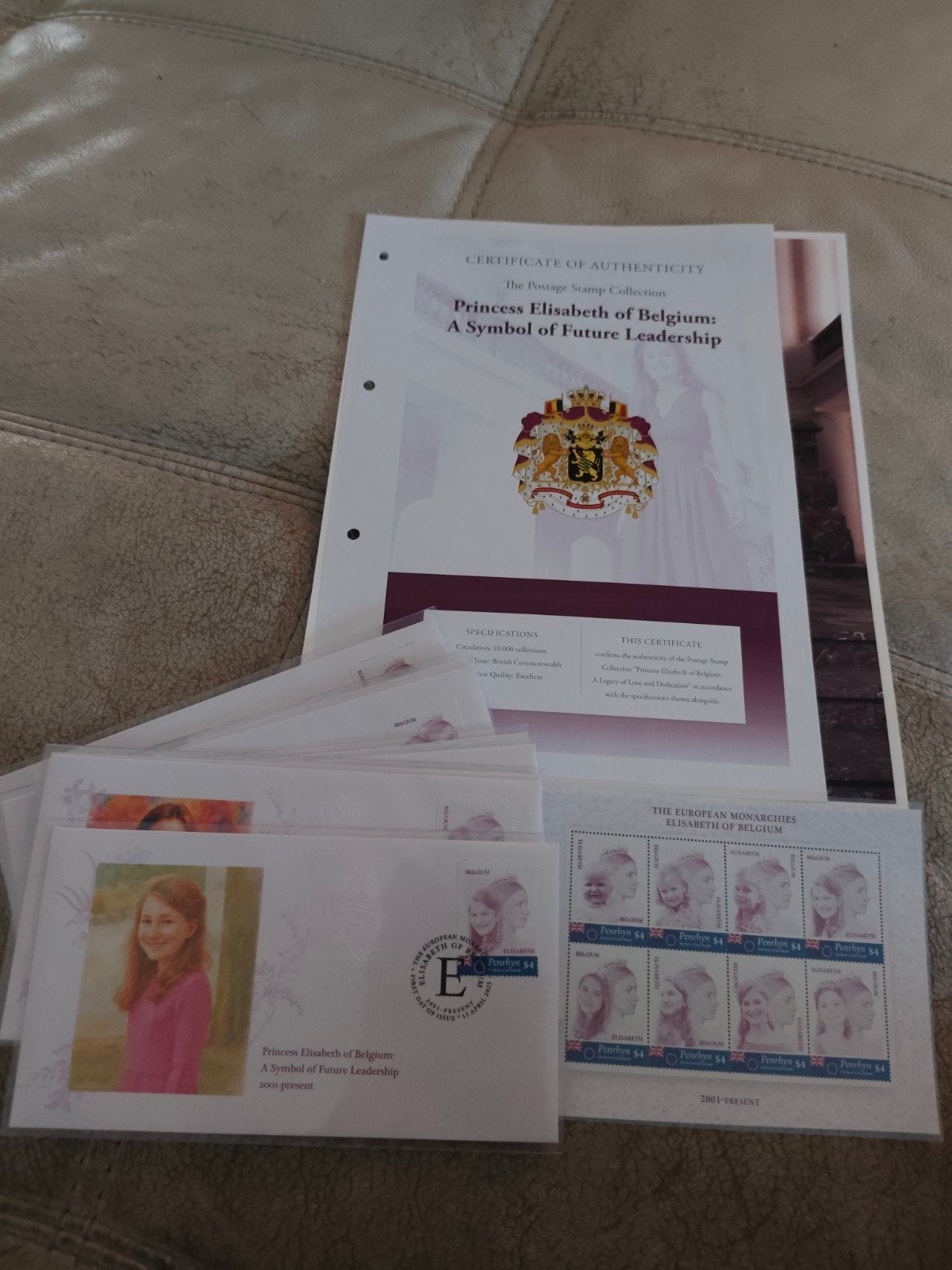 jeu de timbres et d'enveloppes de la famille royale de Belgi, Enlèvement ou Envoi