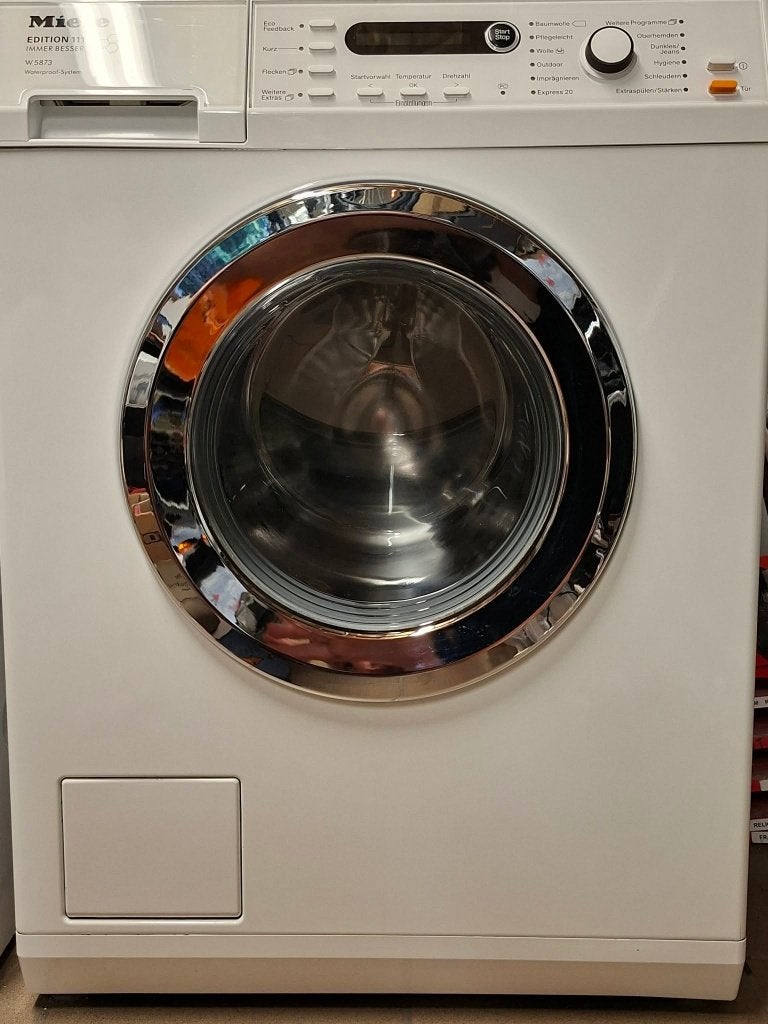 Machine à laver, 1200 à 1600 tours, 6 à 8 kg, Chargeur frontal, Enlèvement