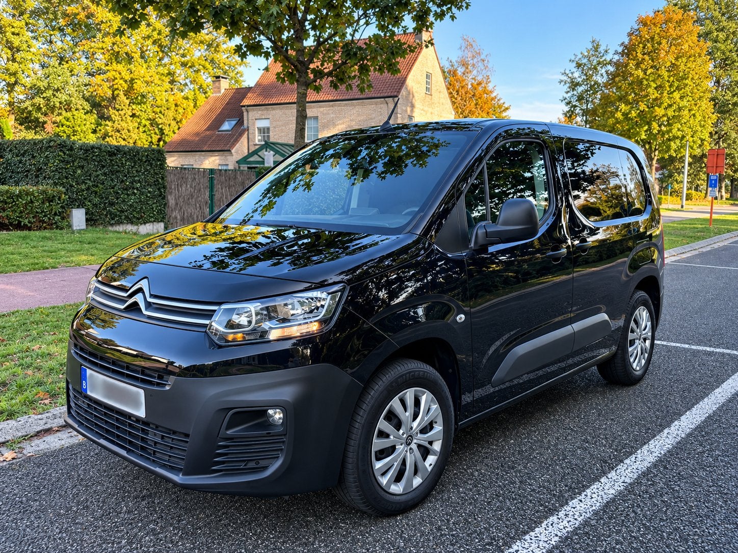 Citroën BERLINGO NIEUW AUTOMAAT SLECHTS 54.000km’s, Auto's, Euro 6, Citroën, Zwart, Diesel