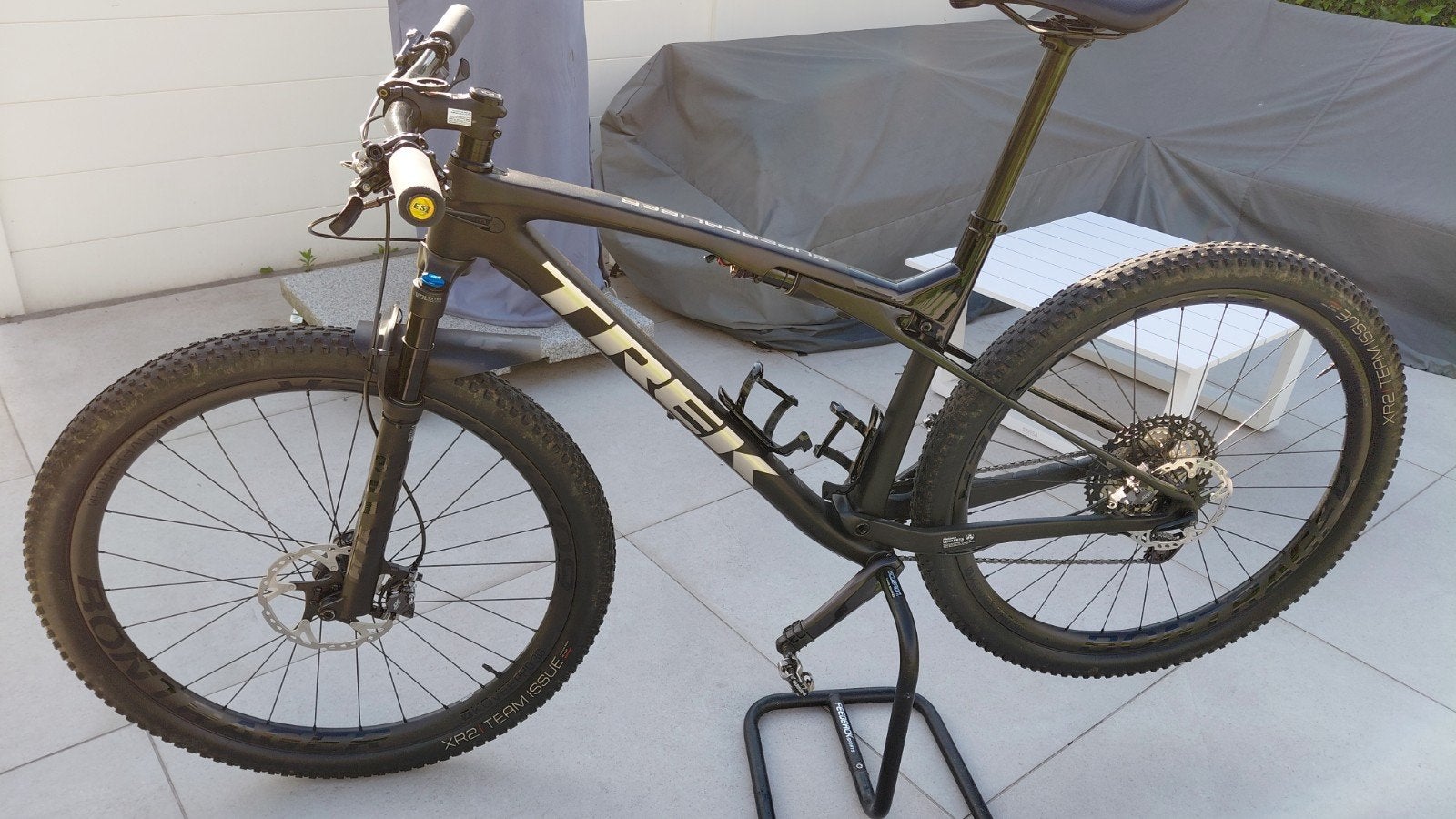 Trek supercaliber 9.8 xt. Maat Xl, Enlèvement