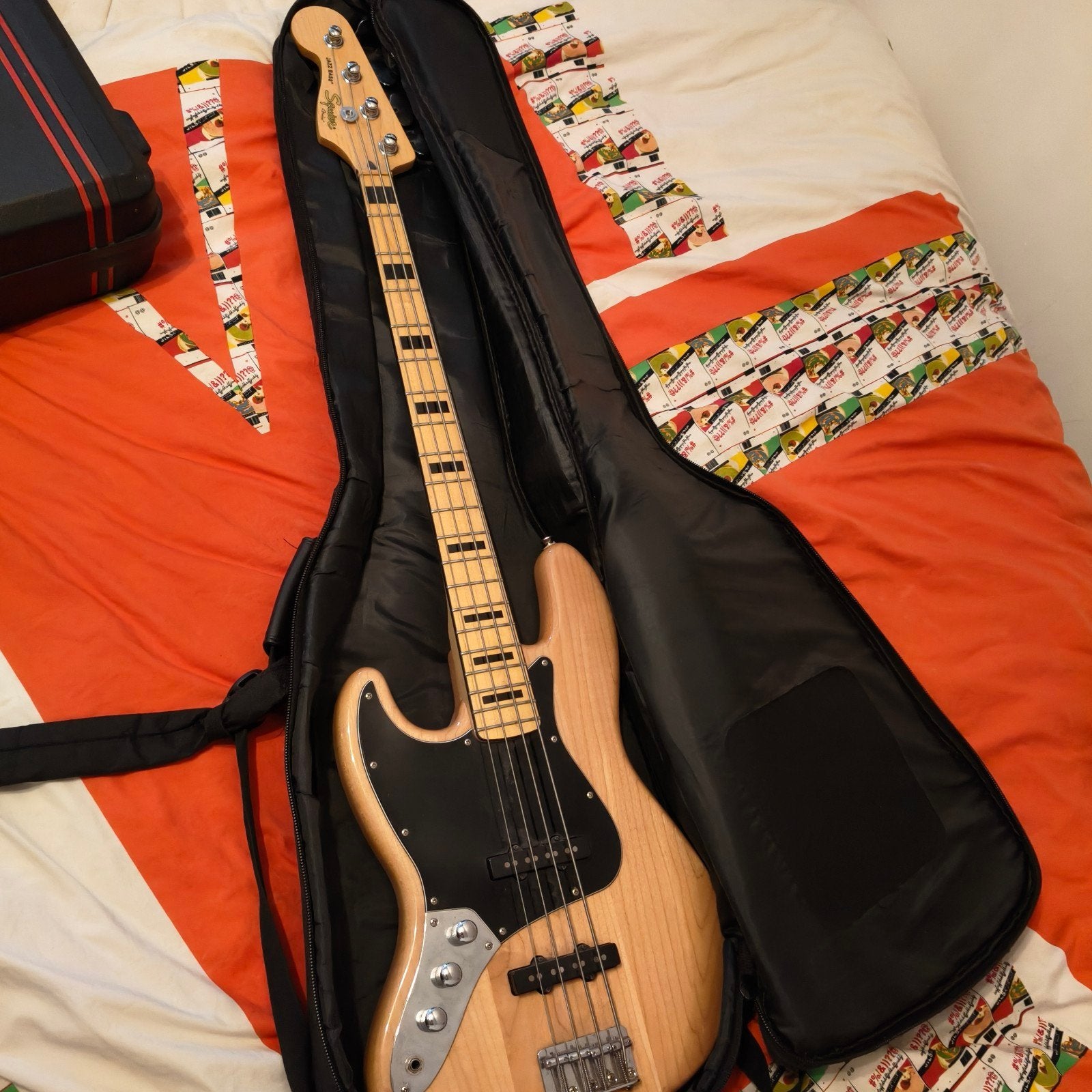 squier Jazz Bass linkshandig, Musique & Instruments, Enlèvement