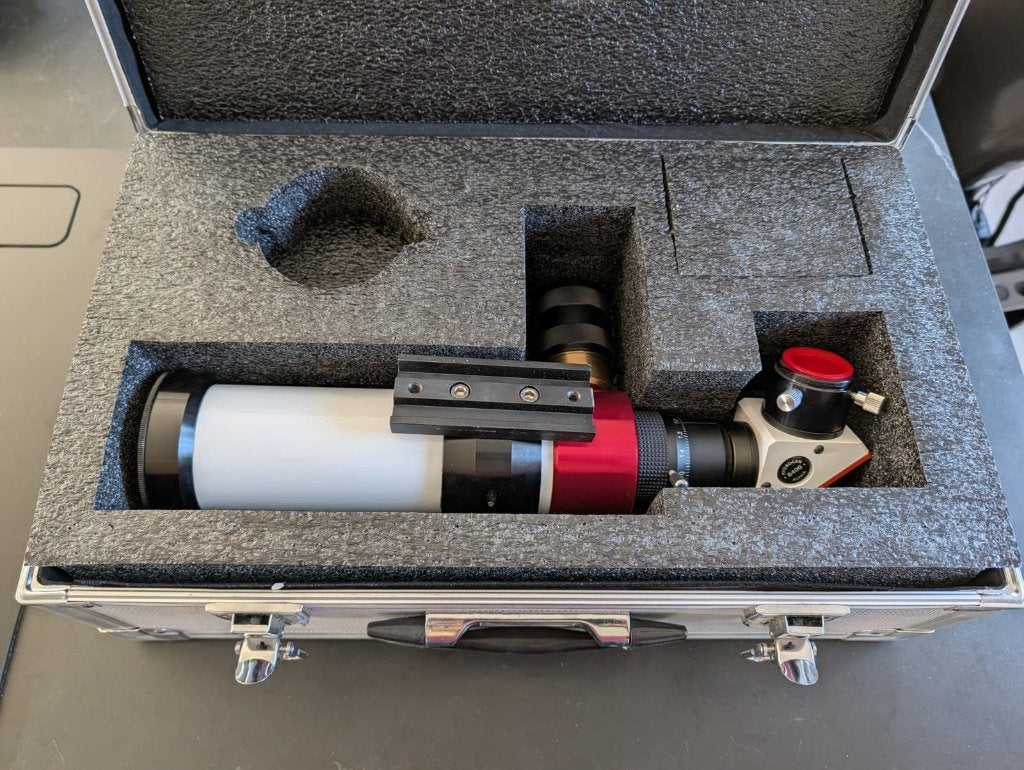 Lunt LS50THa, TV, Hi-fi & Vidéo, Enlèvement, Comme neuf, Moins de 80 mm, Télescope réfracteur (lentilles)