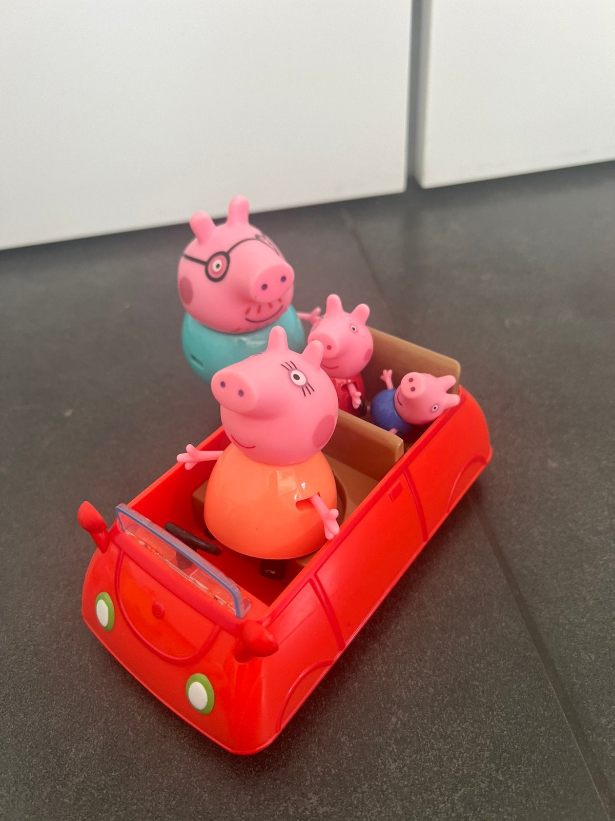 Peppa Pig rode auto met gezin, Kinderen en Baby's, Speelgoed | Overig, Ophalen, Gebruikt, Jongen of Meisje
