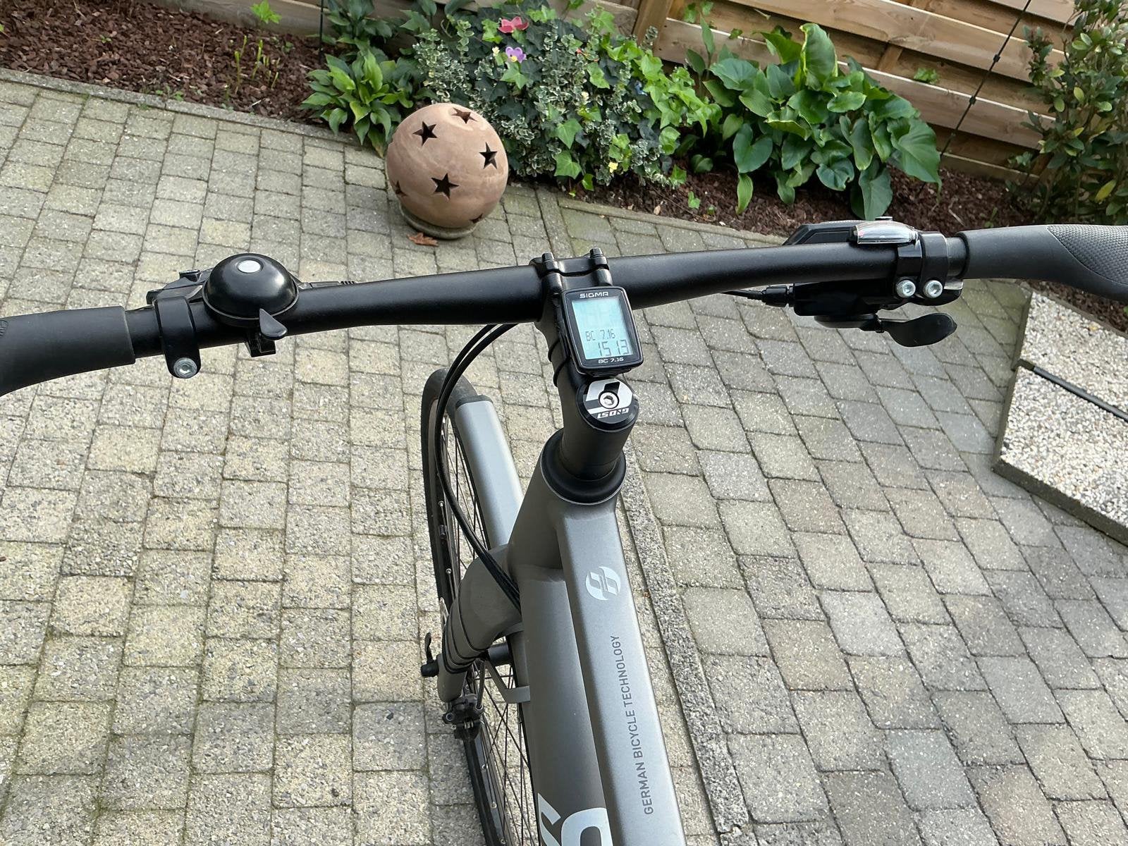 Ghost, Fietsen en Brommers, Ophalen, Zo goed als nieuw