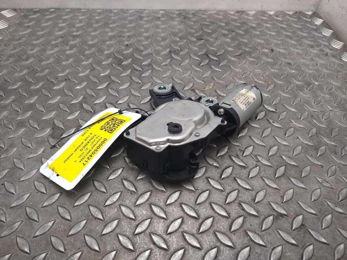 VOLKSWAGEN TOUAREG RUITENWISSERMOTOR ACHTER 2007, Enlèvement ou Envoi, Utilisé, ARN reconnu