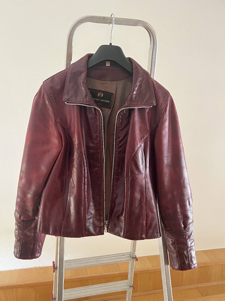 Robuust bordeaux leren damesjasje, Kleding | Dames, Jasje, Country leather london, Gedragen, Rood