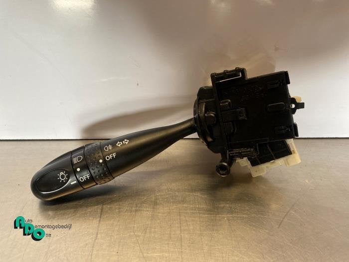Richtingaanwijzer Schakelaar van een Subaru Justy (Justy 07-, Subaru, Gebruikt, -, -