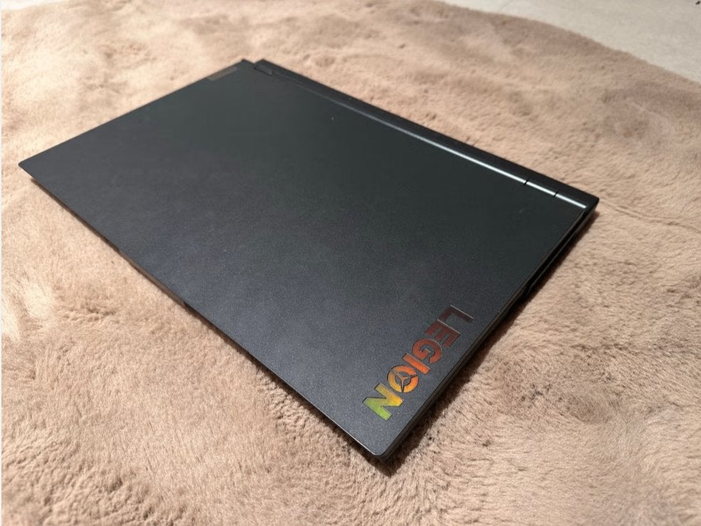 Gaming laptop ( Intel i7 / 16gb ram / 1Tb SSD ), Met videokaart, 2 tot 3 Ghz, 15 inch, Intel Core i7 processor