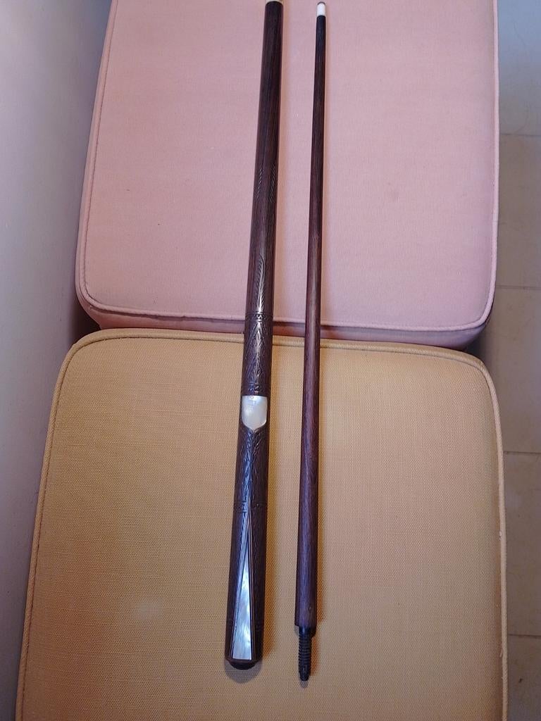Antiek Billiard kue Hiolle, Sport en Fitness, Biljarten en Poolen, Ophalen of Verzenden, Gebruikt