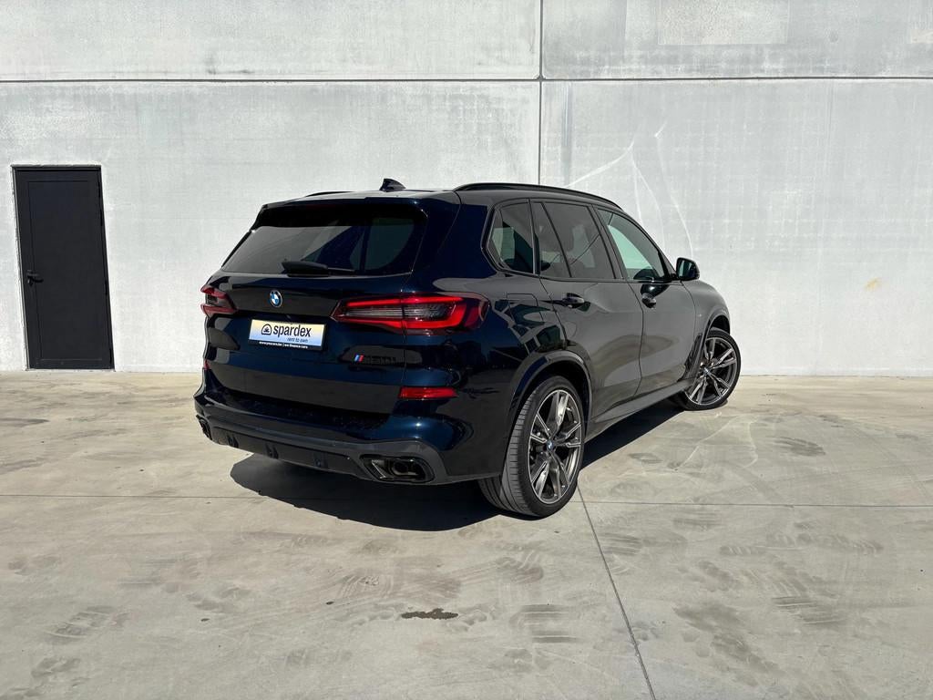 BMW X5 M50i | xDrive | Lichte vracht | Leasing (bj 2023), Auto's, Automaat, Gebruikt, Blauw, Leder