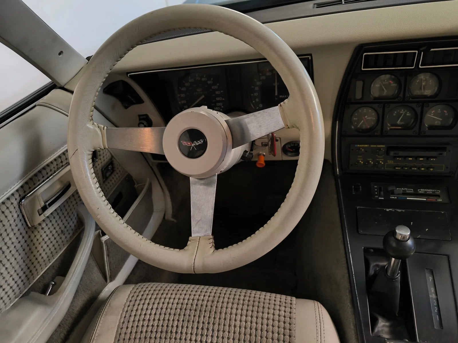 Chevrolet Corvette C3 c3 1980 5,7 (bj 1980, automaat), foto 8
