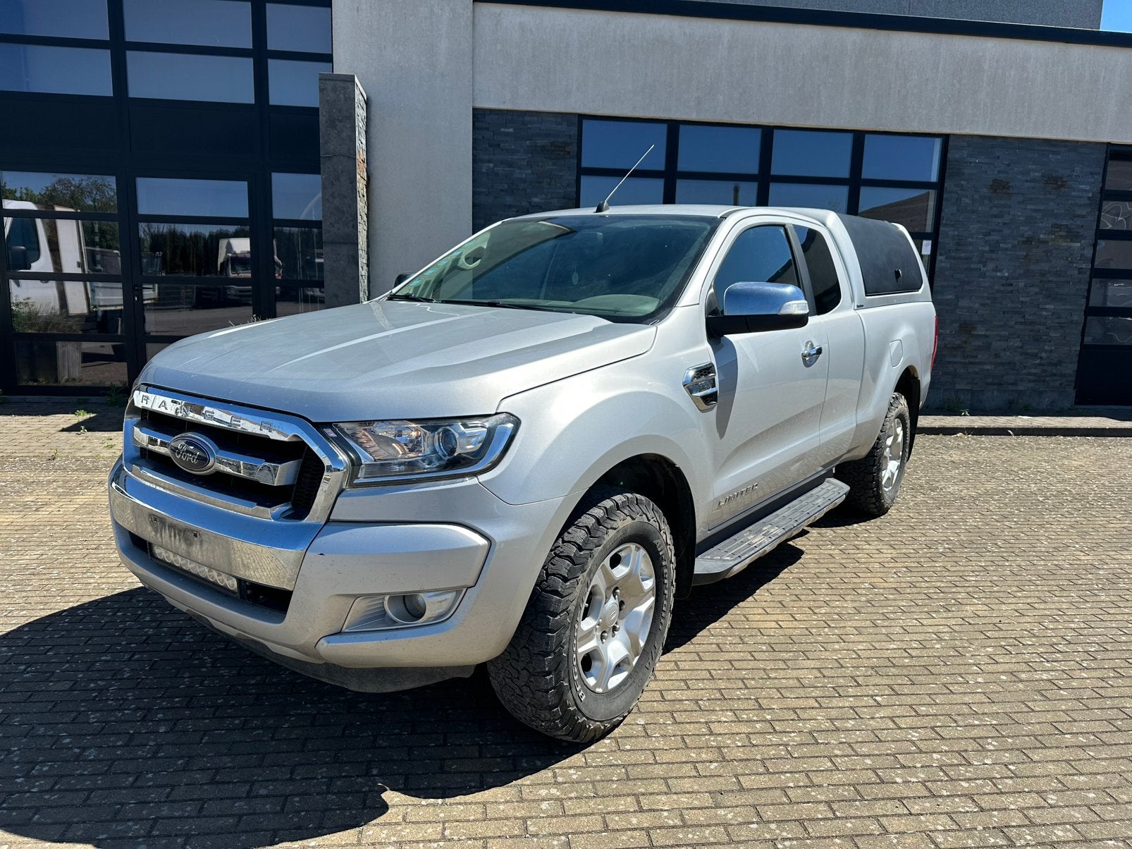Ford ranger 3.2 dci limited auto, Autos, Argent ou Gris, 4 portes, Entreprise, Diesel