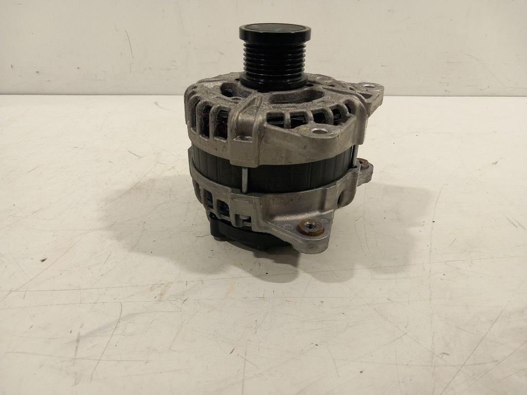 Dynamo Dacia Sandero, Onderdelen@venauto.nl, Ettenseweg 76, 4706 PB Roosendaal, The Netherlands, Enlèvement ou Envoi, Utilisé