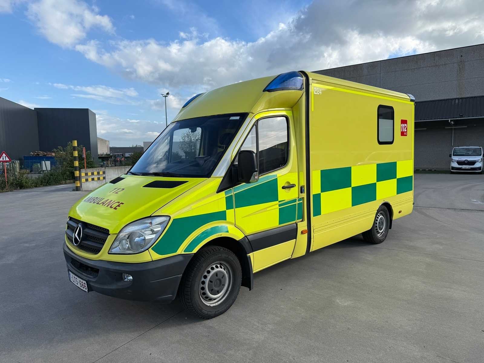 MERCEDES - 2013 - 315 CDI - AMBULANCE - Personenauto, Automaat, Euro 5, Gebruikt, Overige modellen