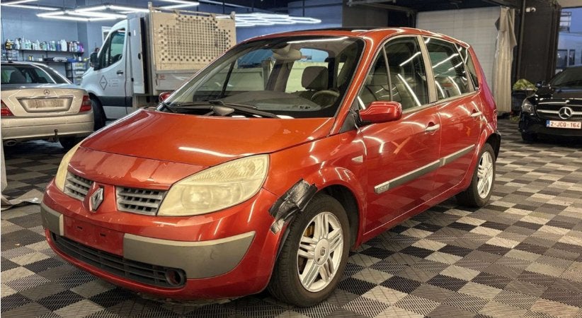 Renault scenic 1.6i 16v benzine bj. 2005 Export, Auto's, Bedrijf, Handgeschakeld, 5 deurs, 83 kW