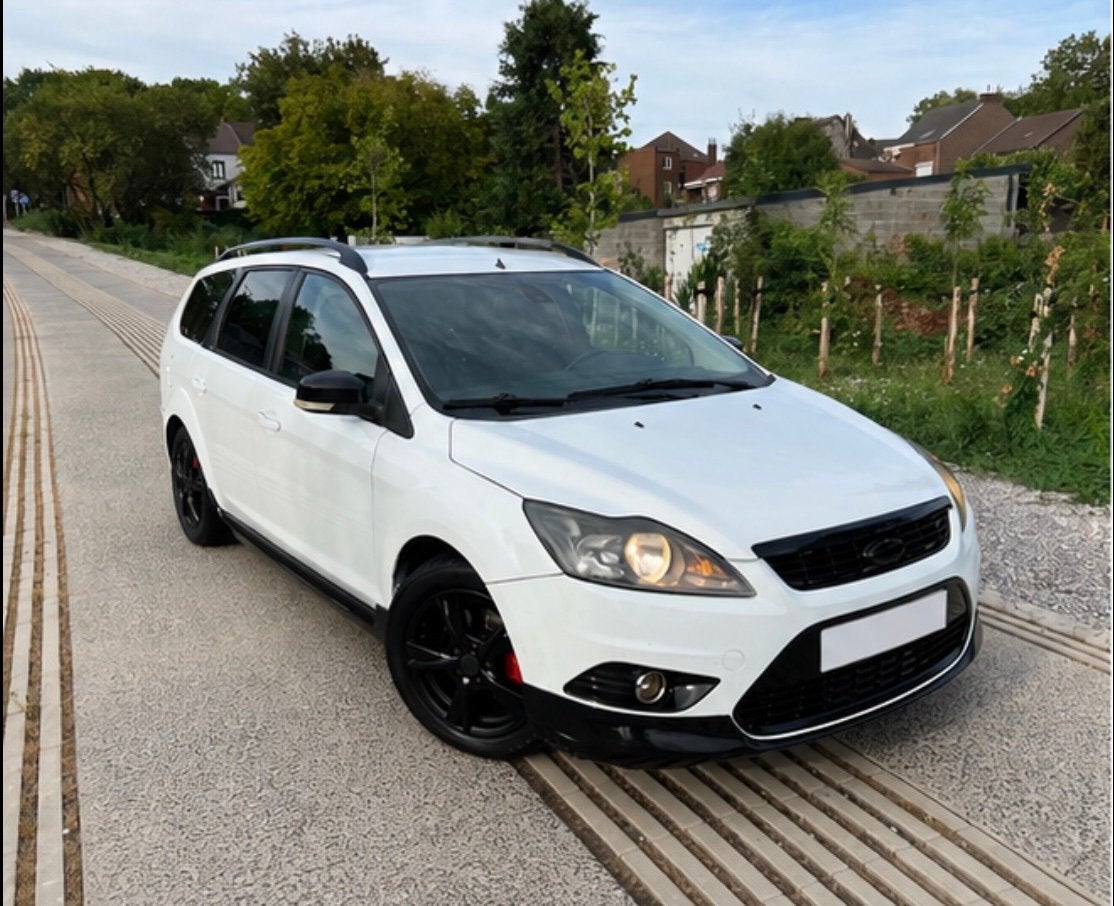 Ford focus Kit ST pret à immatriculer euro 5, Euro 5, Achat, Boîte manuelle, Noir