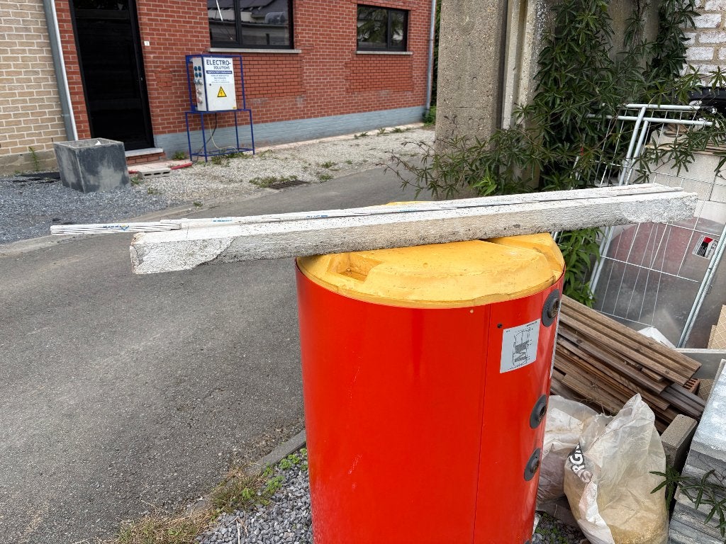 Voorgespannen latei 1m27x 13,5x 6cm, Doe-het-zelf en Bouw, Ophalen, Gebruikt, Beton