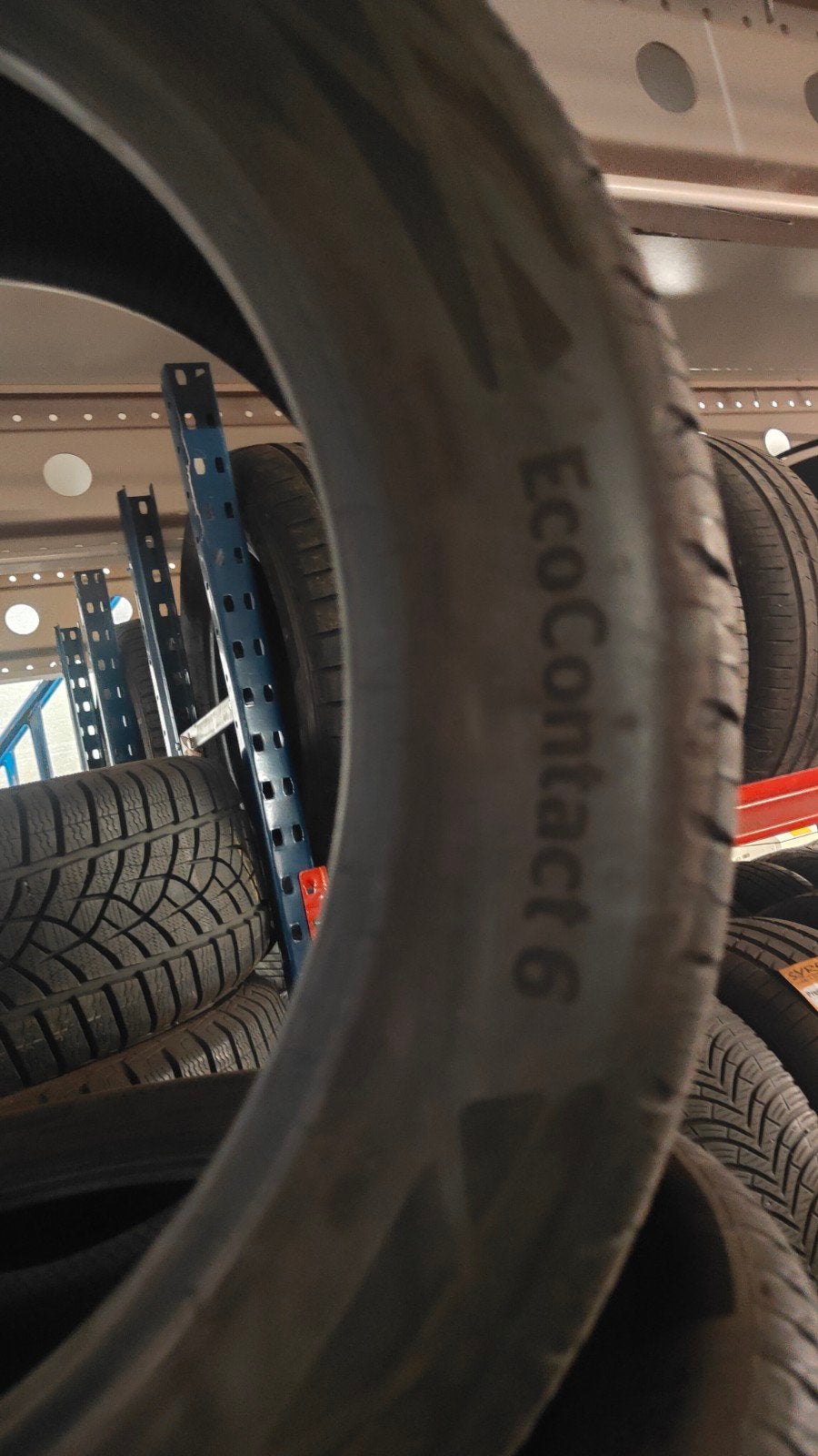 225/45r18 continental 45€ chacun avec montage et équilibrage, Enlèvement