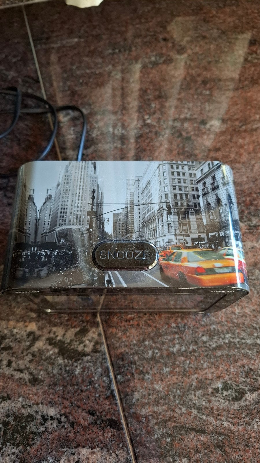 Bigben Wekkerradio New York, Elektronische apparatuur, Wekkers, Ophalen of Verzenden, Zo goed als nieuw, Digitaal