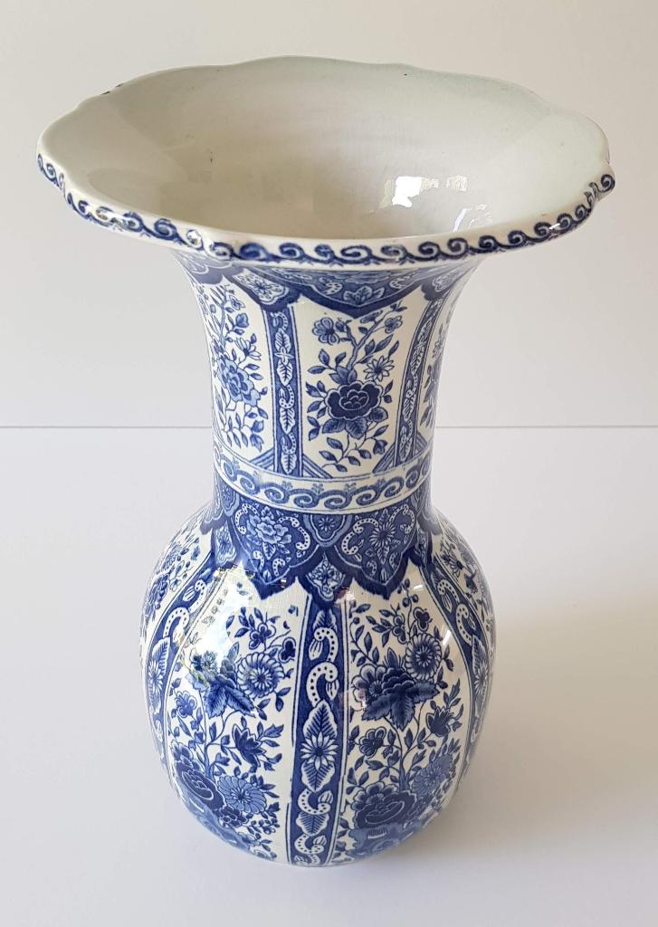 Blauwe vaas Delft, Enlèvement