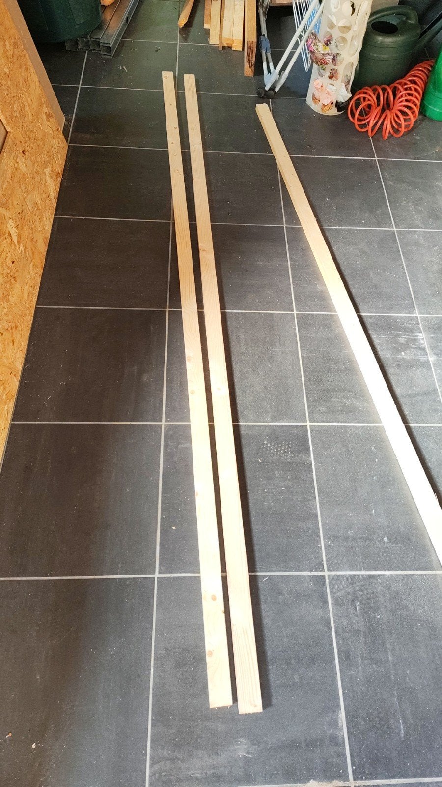 Lattes en bois 240 x 4,6 x 2,3, Enlèvement, Neuf, 200 à 250 cm, Poutre