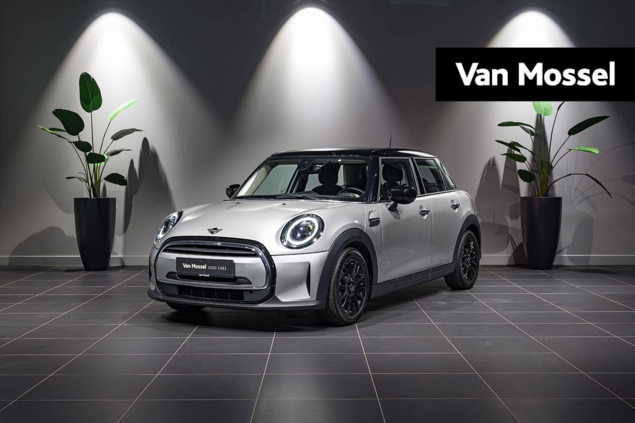 MINI Cooper (automatique), 100 kW, Argent ou Gris, Achat, Entreprise