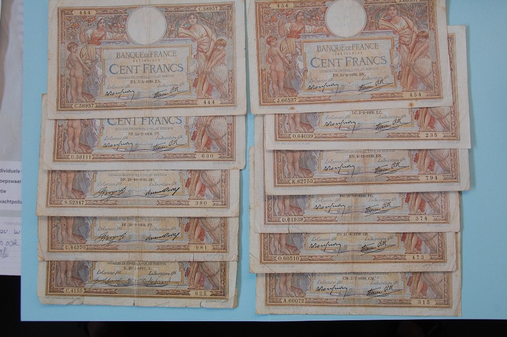 FRANCE : 11 x 100 FF Merson ; toutes dates DIFFERENTES, Envoi, France, Série