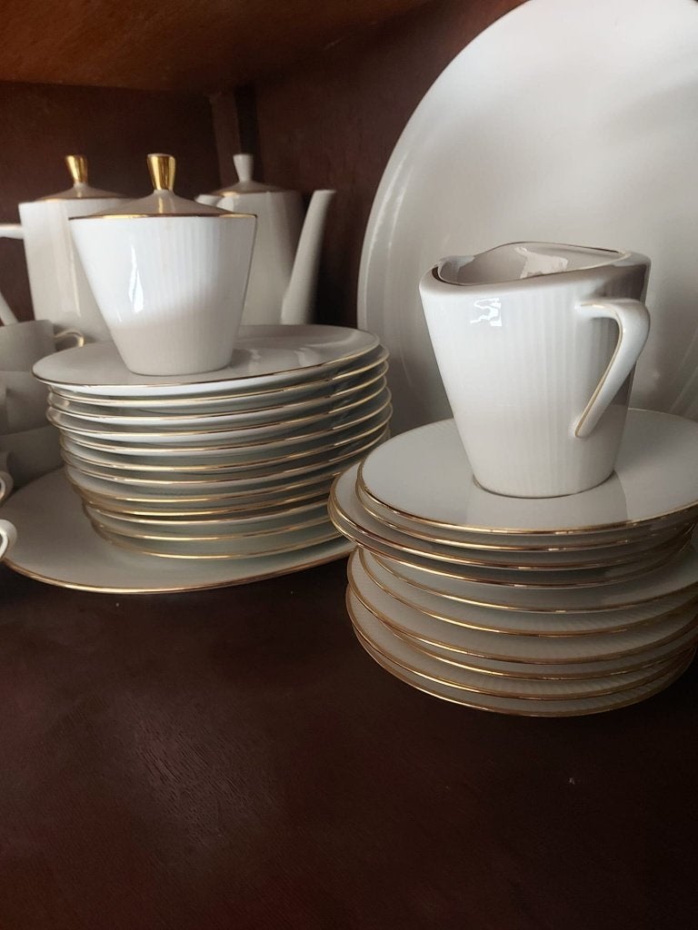 Retro fijn porseleinen servies, Ophalen