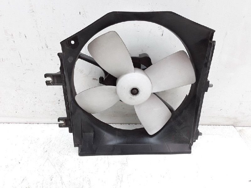 VENTILATEUR C Mazda 323 (BJ12) (01-1998/05-2004), Autos : Pièces & Accessoires, Utilisé, Mazda