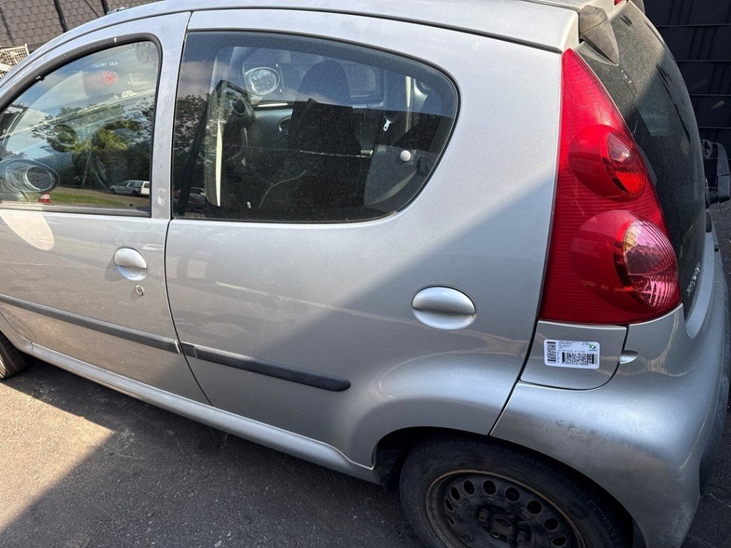 PORTE GAUCHE ARRIÈRE Peugeot 107 (|9008N9|), Kontakt-peugeot@peugeot.com, Arrière, Utilisé, Porte