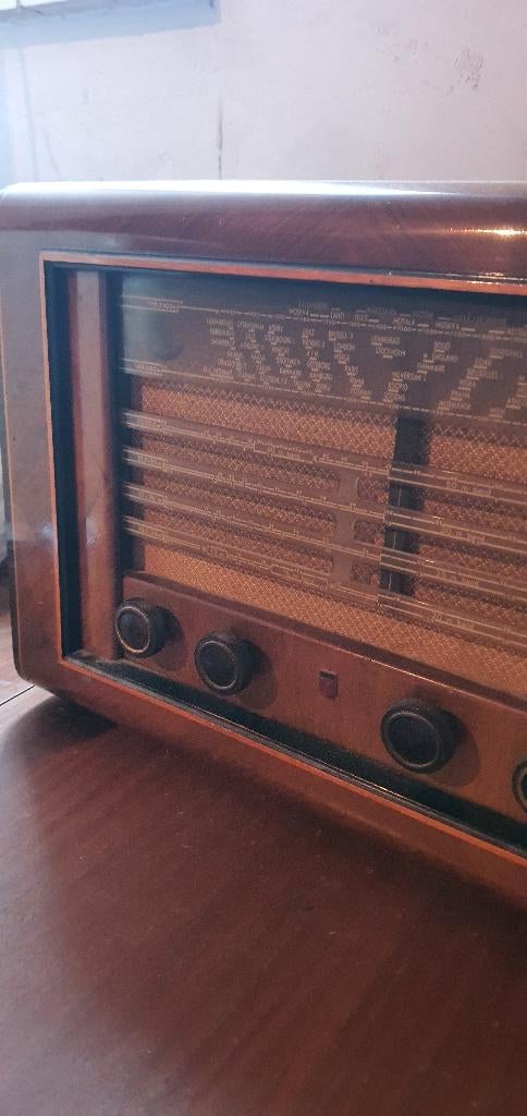Retro buizen radio - jaren '40/'50, Enlèvement