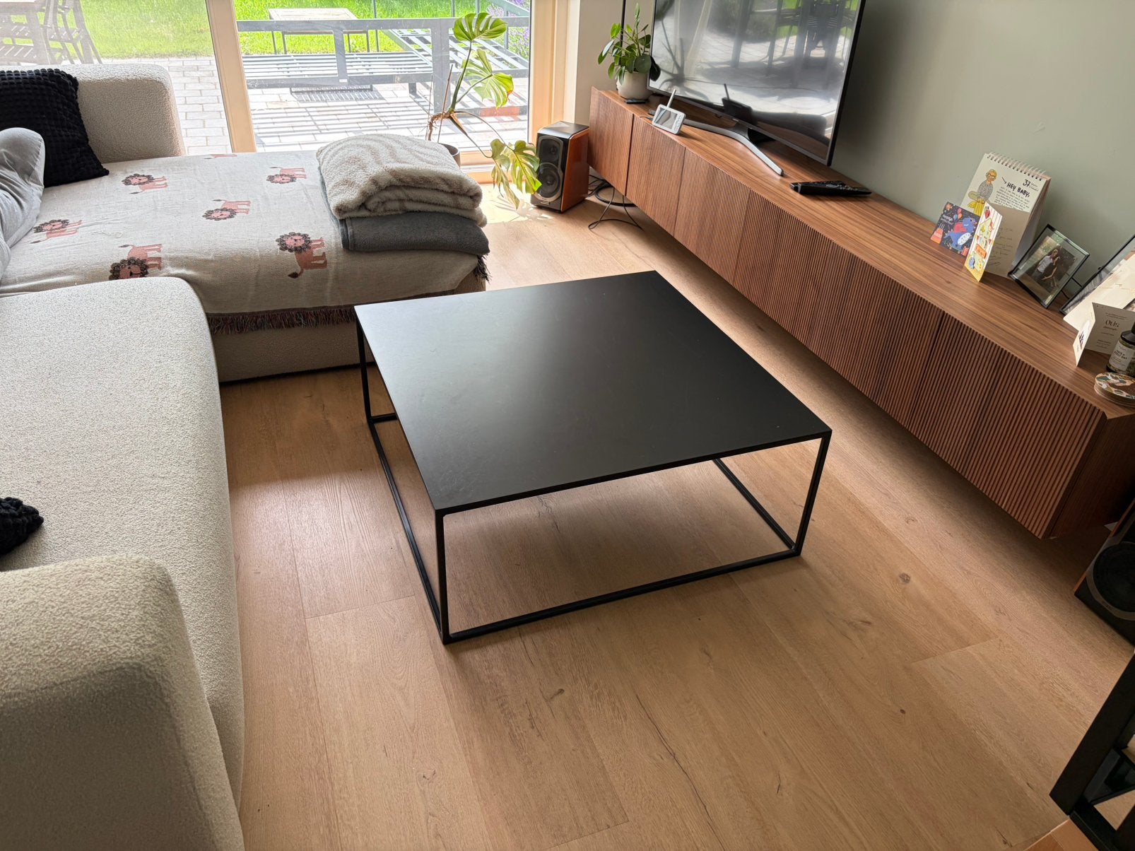 Moderne salontafel, Huis en Inrichting, Tafels | Salontafels, Ophalen, 50 tot 100 cm, Vierkant, 50 tot 100 cm