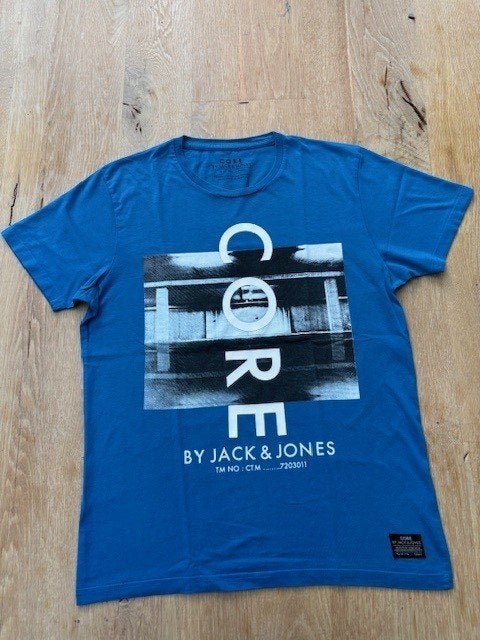 Prachtige blauwe Jack & Jones T-shirt (M), Ophalen of Verzenden, Zo goed als nieuw, Jack & Jones, Maat 48/50 (M)