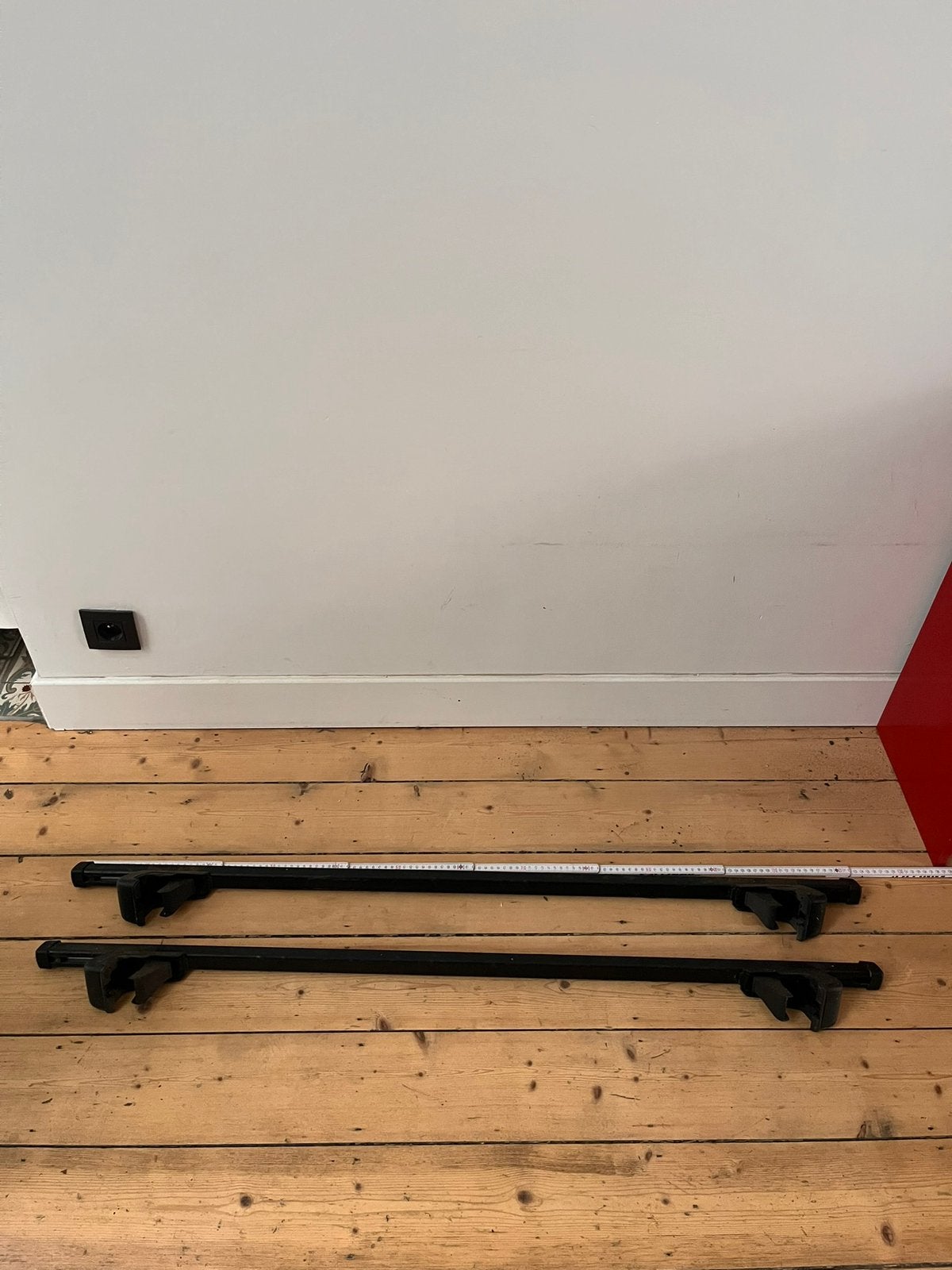 Dakdragers thule square bars 120cm - open dakrail - 2 st, Ophalen, Gebruikt