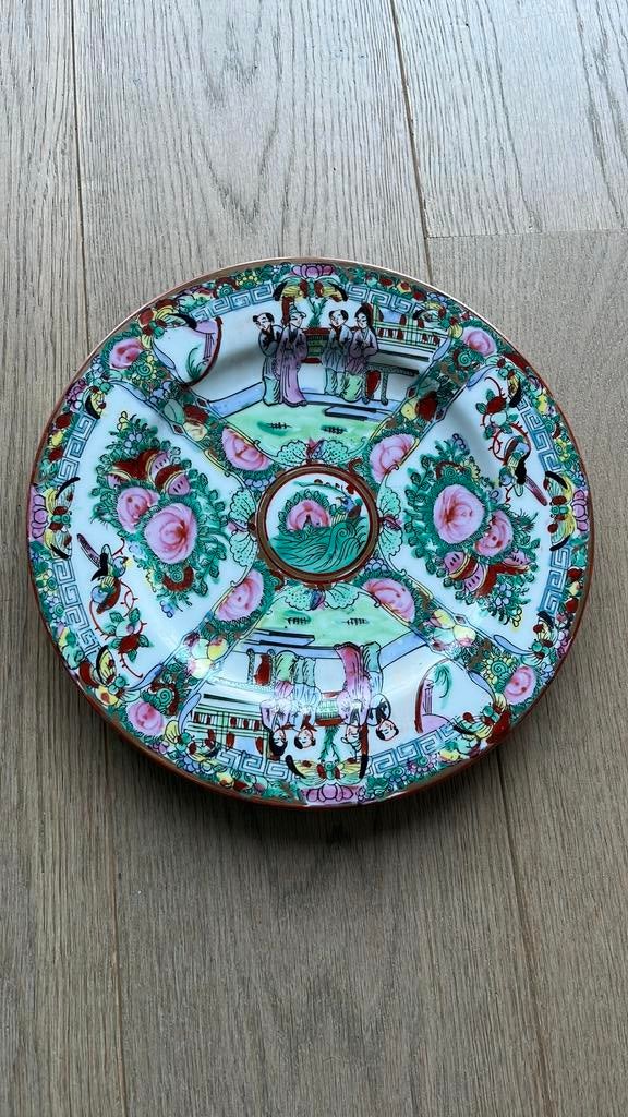Chinees porseleinen bord, Rose Medallion stijl, 26,5 cm, Ophalen