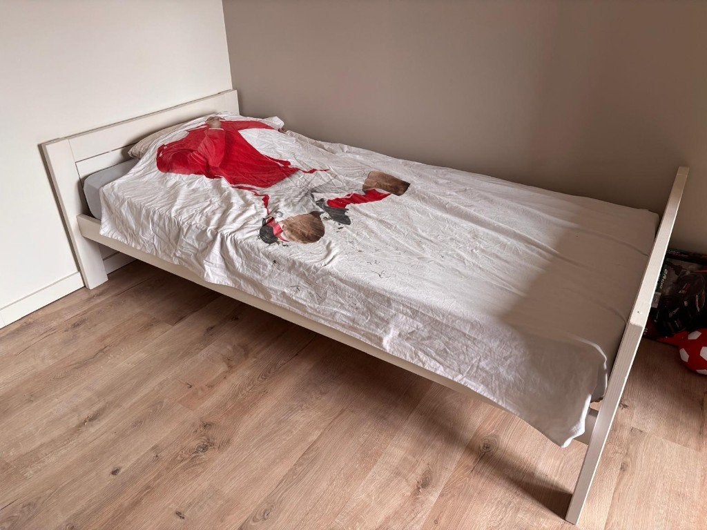 Eénpersoonsbed 200x90cm met matras, 85 tot 100 cm, Gebruikt, 180 cm of meer, Ophalen