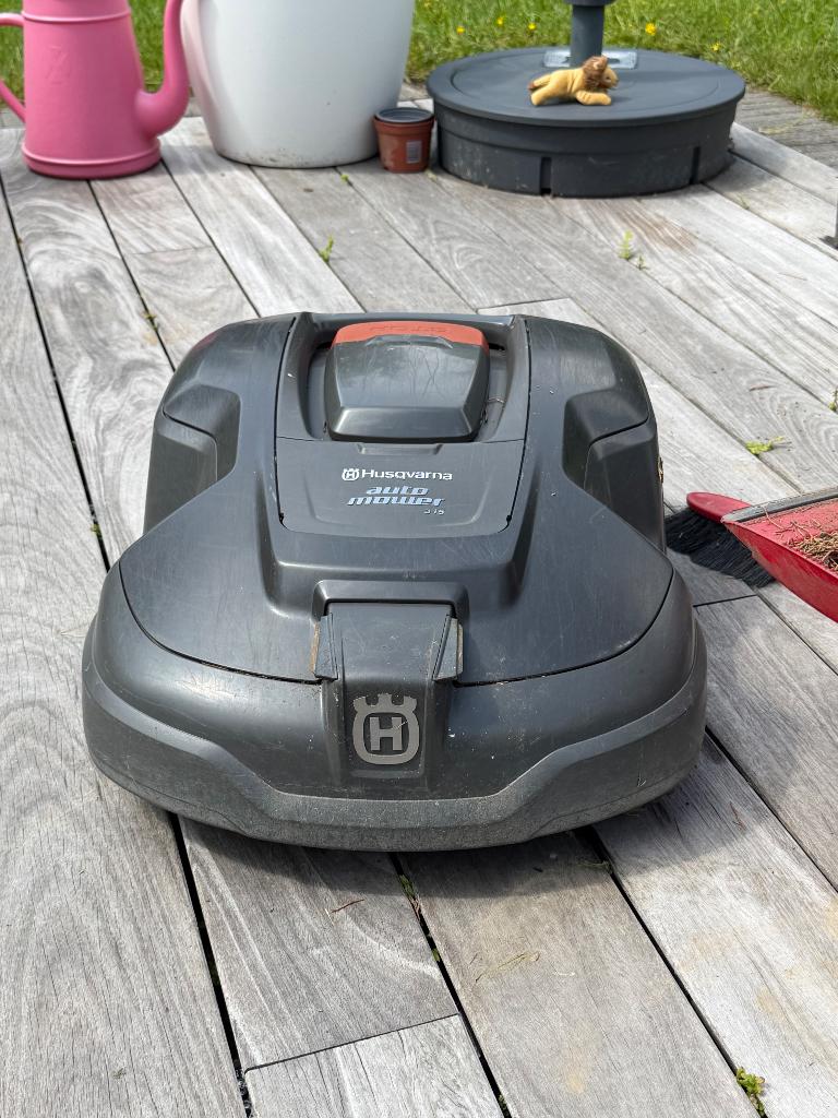 Husqvarna Automower 315, Jardin & Terrasse, Tondeuses robotisées, Enlèvement, Utilisé
