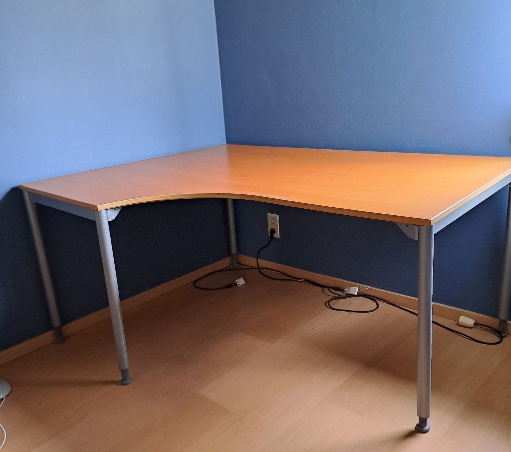 Ruime bureautafel, Huis en Inrichting, Ophalen, 160 cm, Gebruikt, 120 cm