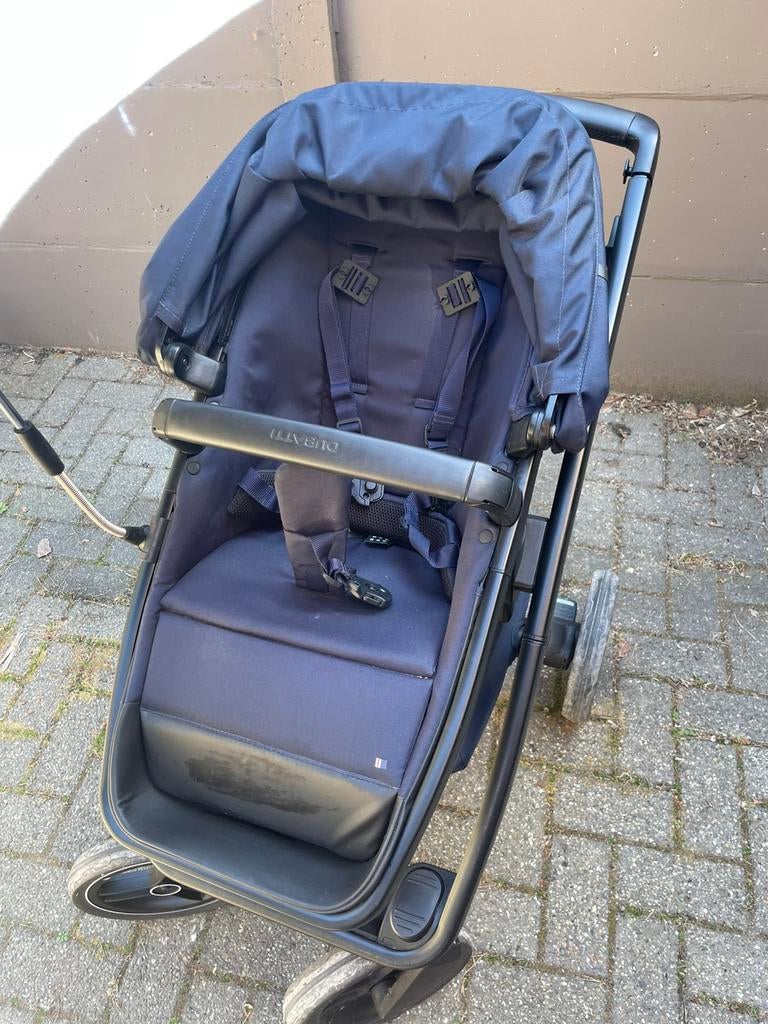 Dubatti kinderwagen, Autres marques, Tige de poussée réglable, Comme neuf, Enlèvement
