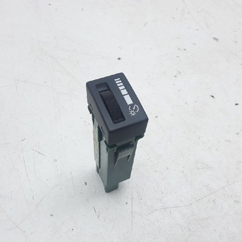 COMMUTATEUR Isuzu D-Max (TFR / TFS) (01-2012/12-2022), Utilisé, Autres marques automobiles