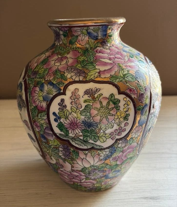 Vintage Chinese Porseleinen Vaas  Hofscène,Bloemdecoratie, Antiek en Kunst, Ophalen of Verzenden
