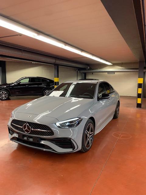 Mercedes-Benz C-Klasse Berline C 300 e AMG Line DOS 8078, Auto's, Automaat, 4 deurs, 1800 kg, 313 pk