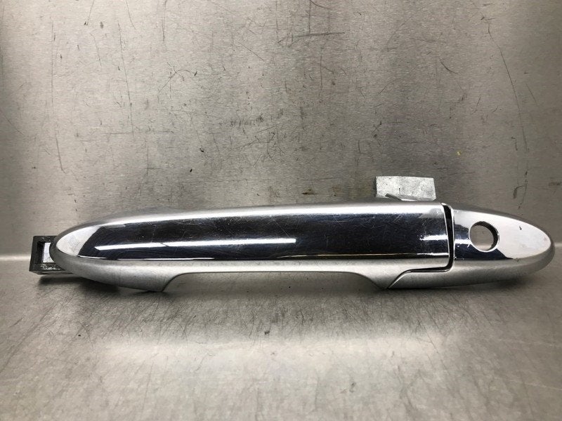 PORTIERGREEP BUITEN LINKS VOOR Honda HR-V (RU) (01-2015/-), Gebruikt, Voor, Honda