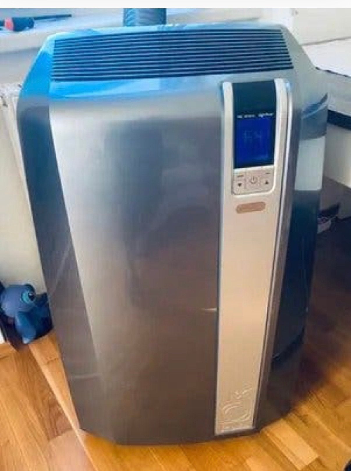 2 x Delonghi mobiele airco!! 125 euro/stuk! 13000btu, Elektronische apparatuur, Ophalen, Zo goed als nieuw, Mobiele airco