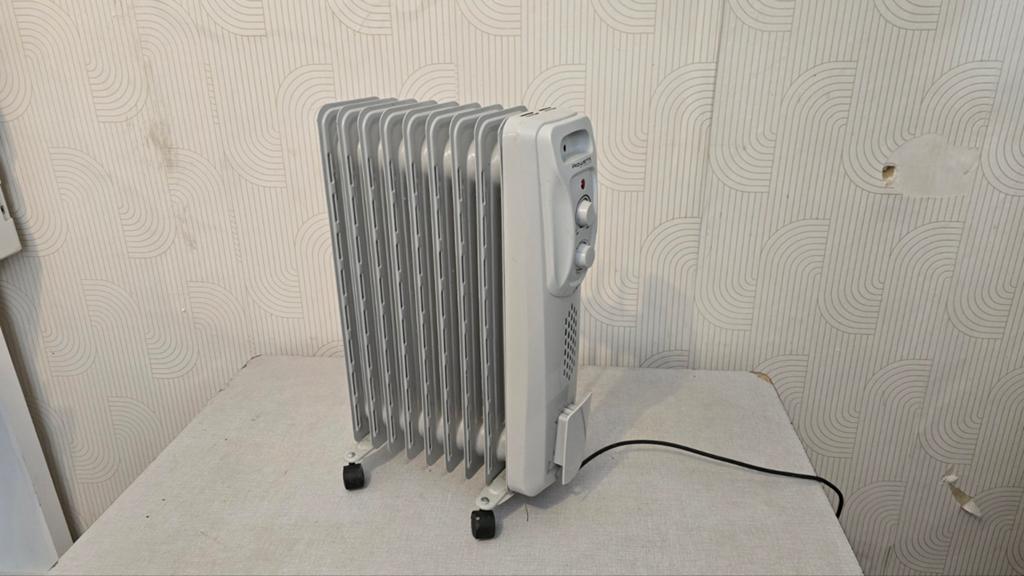 radiateur electrique a huil  rowenta 2000w bu2620 comme neuf, Enlèvement ou Envoi, Radiateur