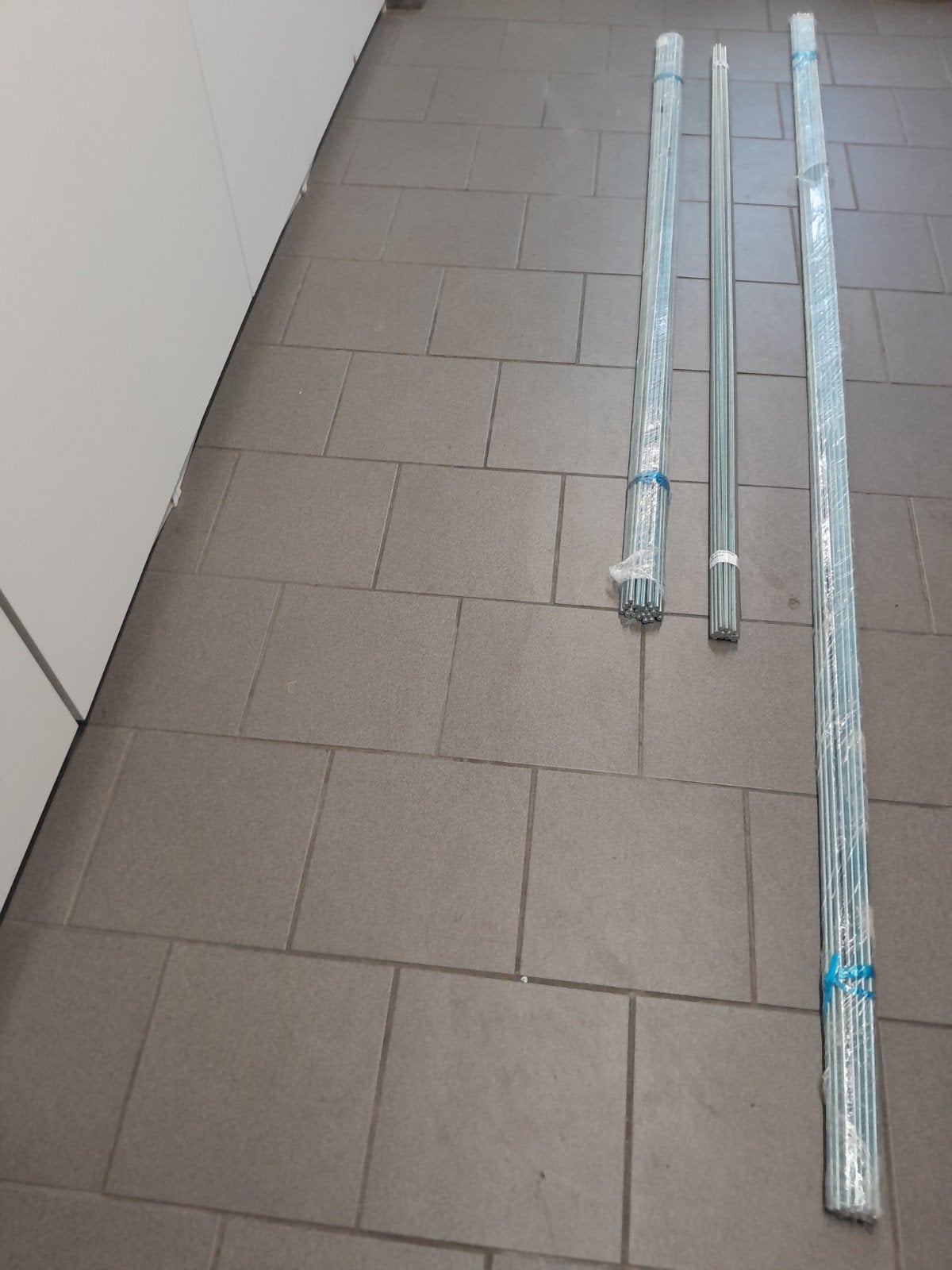 draadstang m10 2m,3m en moeren, Ophalen, Nieuw