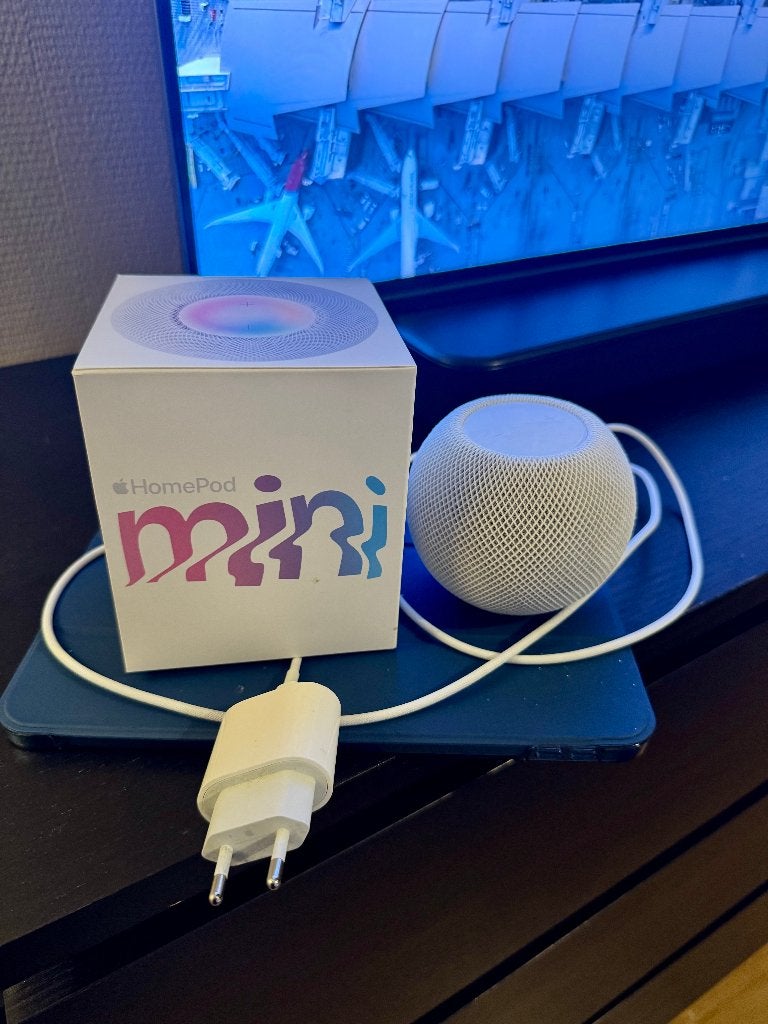 Apple HomePod mini Blanc – État impeccable – Boîte d’origine, Wi-Fi, Enlèvement ou Envoi, Comme neuf, Autres marques