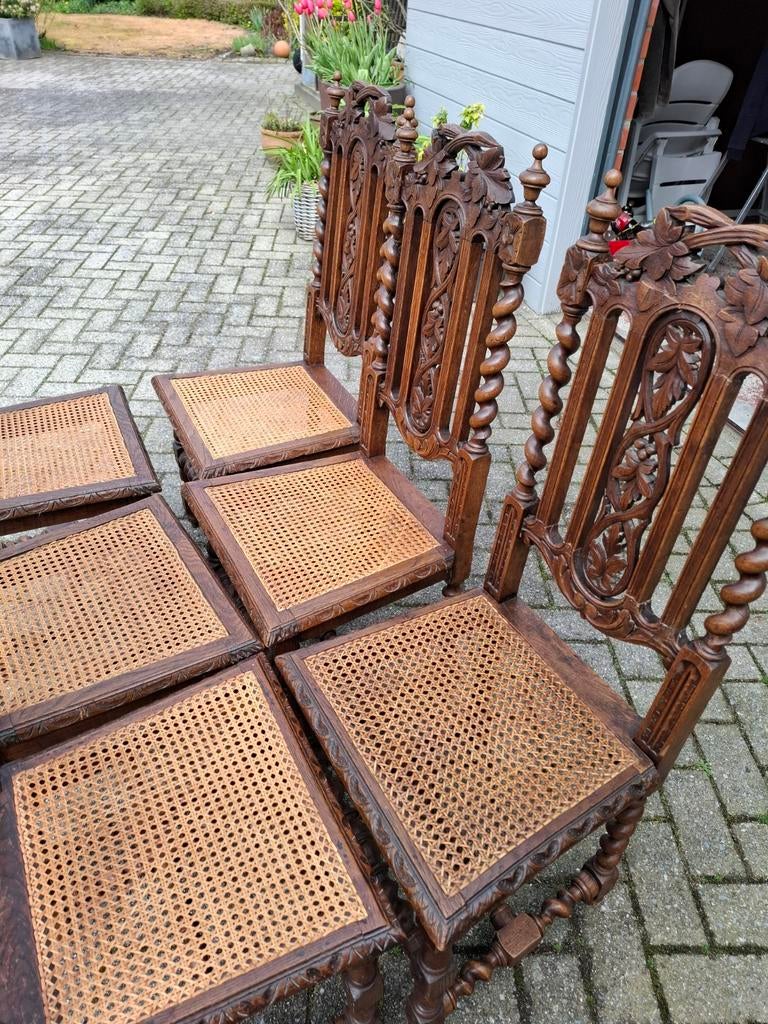 6 antieke stoelen, Ophalen
